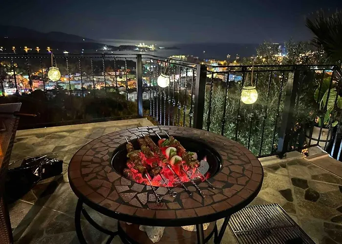 Luxury With Panoramic Sea View Villa *